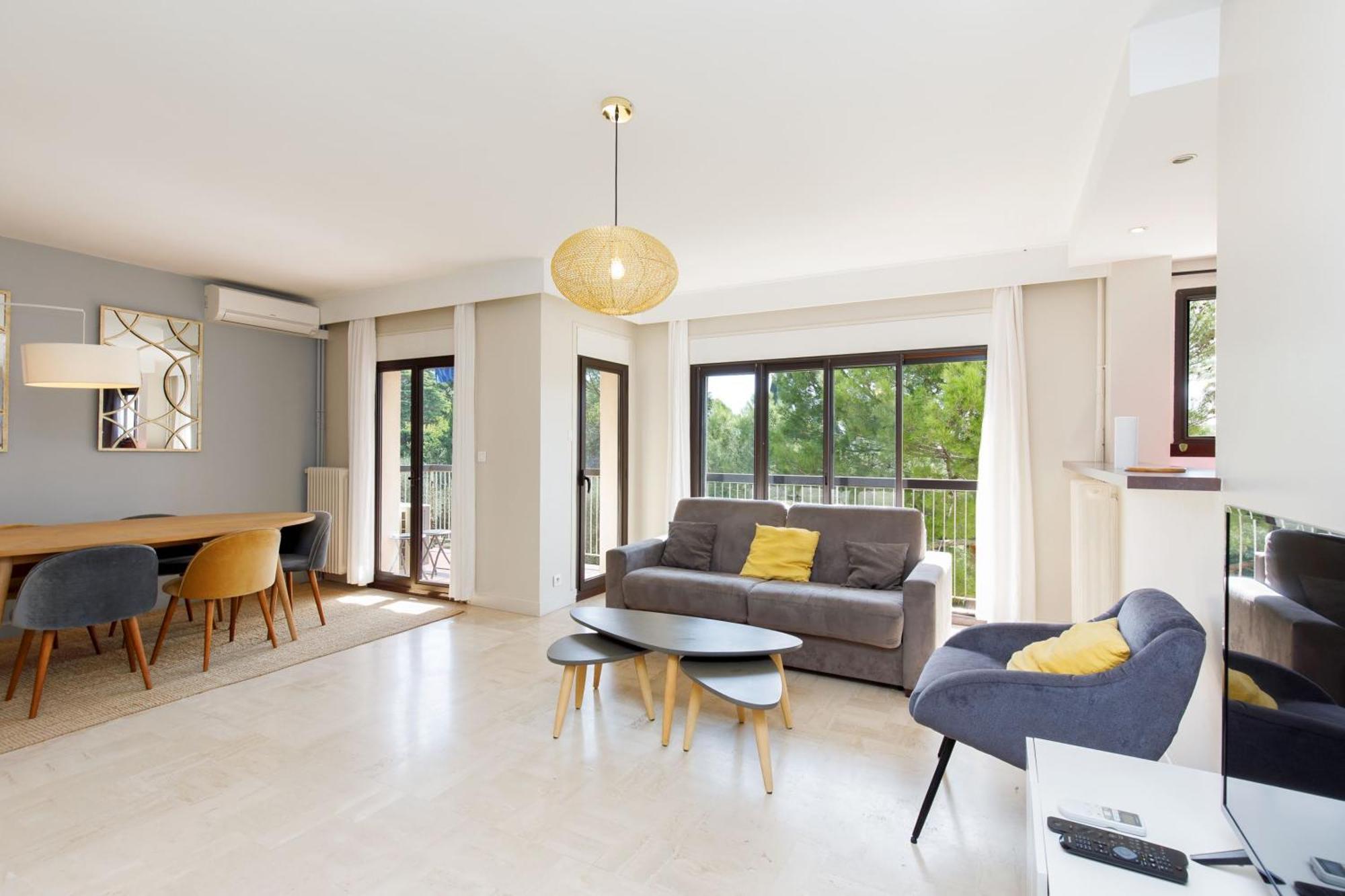 Appartement 3P 71 M2 Avec Parking Gratuit A Cannes Exterior foto